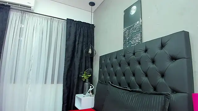 violet and myers online show from 28, 11, 2025