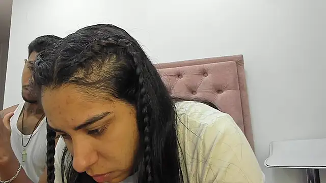 violet and myers online show from 10, 9, 2025