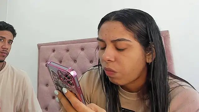 violet and myers online show from 15, 9, 2025