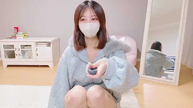 Snapshot of Yuna-ch chatting on 22, 12, 2025 Yuna-ch online show from 22, 12, 2025