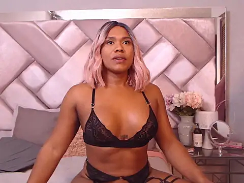 Ashleyroberst online show from 7, 11, 2025