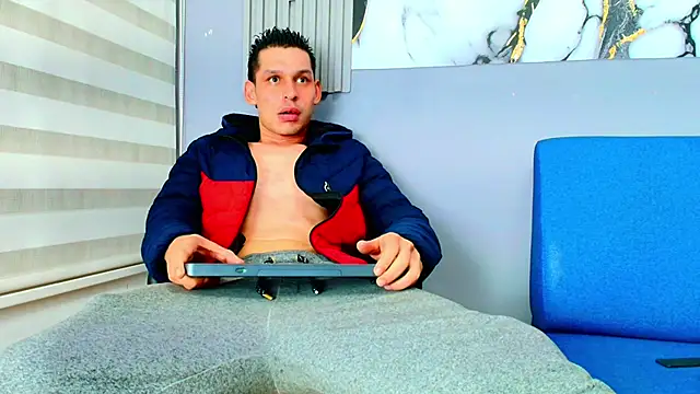 Snapshot of MARCUS_SMITHH1 chatting on 21, 10, 2025 MARCUS SMITHH1 online show from 21, 10, 2025