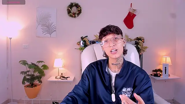 Luci Rose online show from 20, 11, 2025