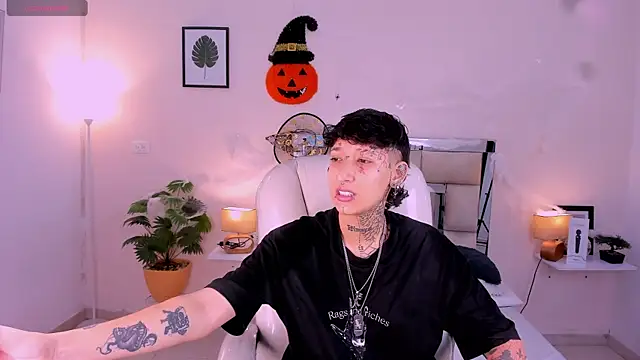 Luci Rose online show from 30, 10, 2025