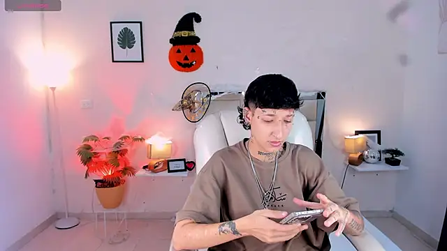 Luci Rose online show from 21, 10, 2025