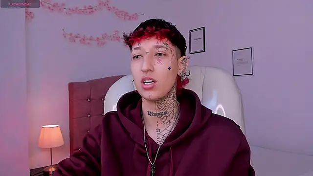 Luci Rose online show from 27, 3, 2026