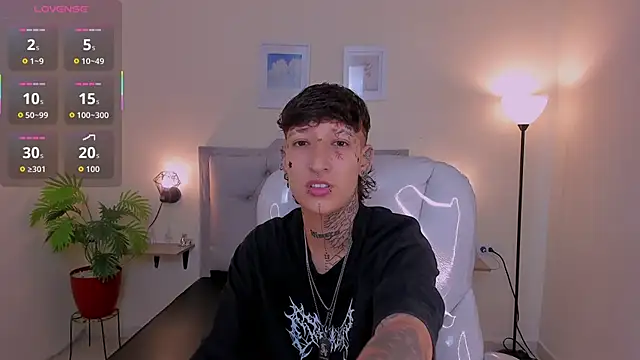 Luci Rose online show from 20, 11, 2025