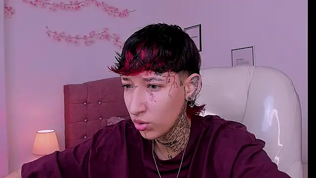 Luci Rose online show from 4, 3, 2026