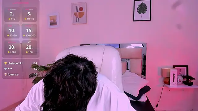 Luci Rose online show from 7, 11, 2025