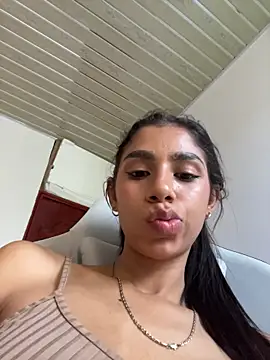 BrunetteAdams001 online show from 22, 10, 2025