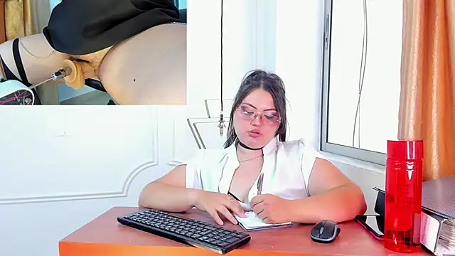 Tessa Sinclaire online show from 5, 5, 2026