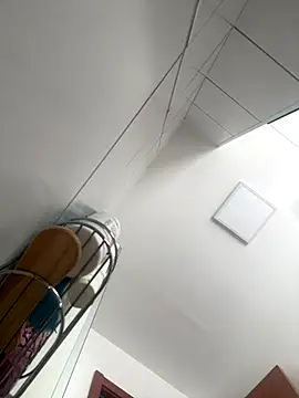 Ccffffjjik online show from 18, 12, 2025