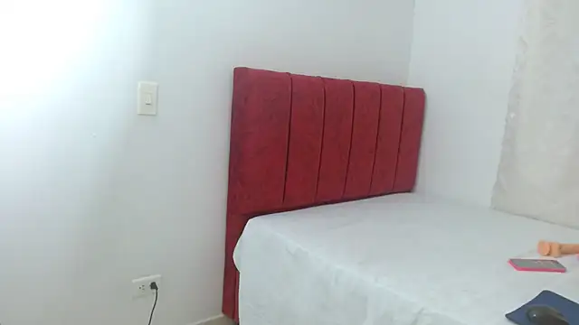 lolascarlett online show from 2, 6, 2026