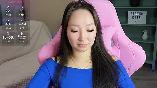 Mary Driden online show from 6, 10, 2025