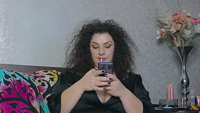 BohoBabeLexy online show from 5, 11, 2025