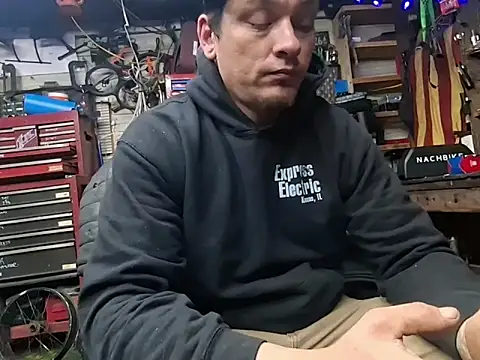 Snapshot of twistafatpipe chatting on 3, 3, 2026 twistafatpipe online show from 3, 3, 2026