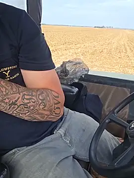 twistafatpipe online show from 13, 10, 2025