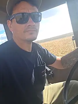 twistafatpipe online show from 21, 10, 2025