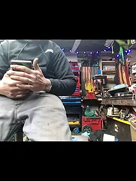 twistafatpipe online show from 11, 1, 2026