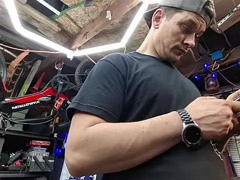 twistafatpipe online show from 26, 3, 2026