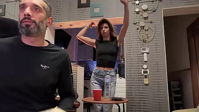 Secret Lovers1 online show from 16, 1, 2026