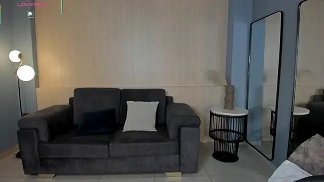 VeronicaBlue online show from 11, 6, 2026