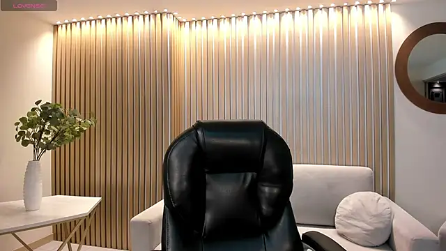 NataliaGaret online show from 12, 4, 2026