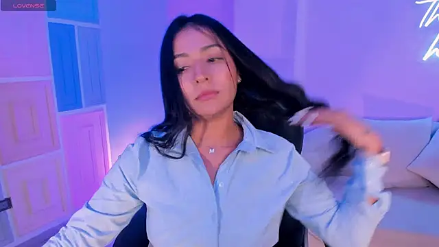 AyshelBrown online show from 21, 10, 2025