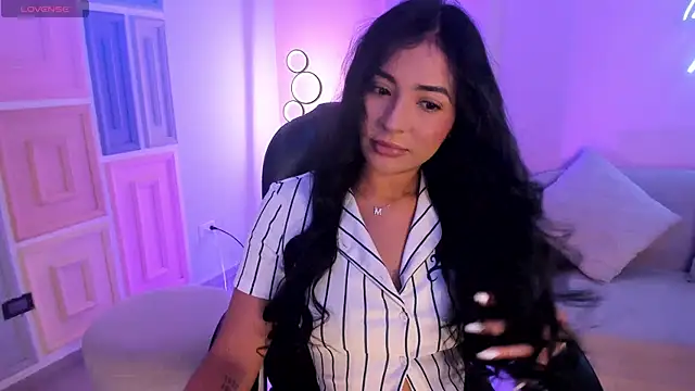 AyshelBrown online show from 24, 10, 2025