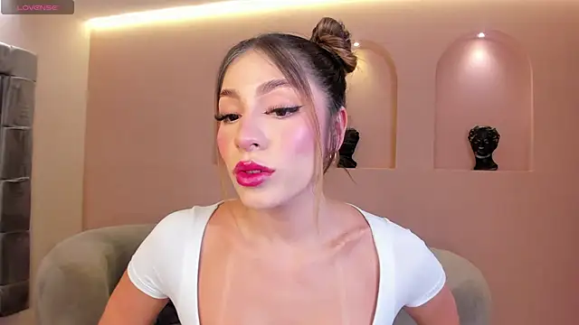 Snapshot of MaddisonTaylor1 chatting on 30, 9, 2025 MaddisonTaylor1 online show from 30, 9, 2025