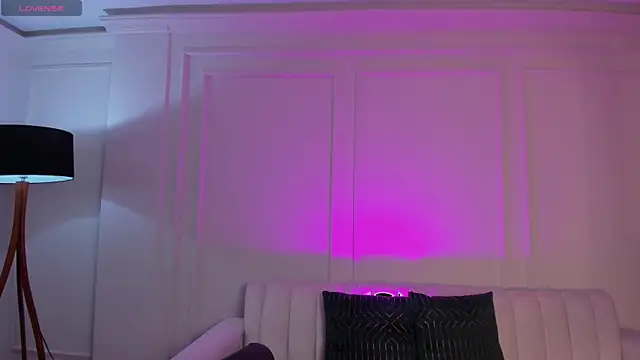 Snapshot of MaddisonTaylor1 chatting on 4, 11, 2025 MaddisonTaylor1 online show from 4, 11, 2025