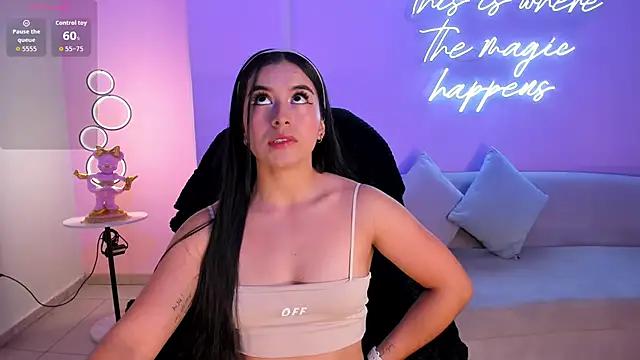 MilaColeman online show from 28, 10, 2025