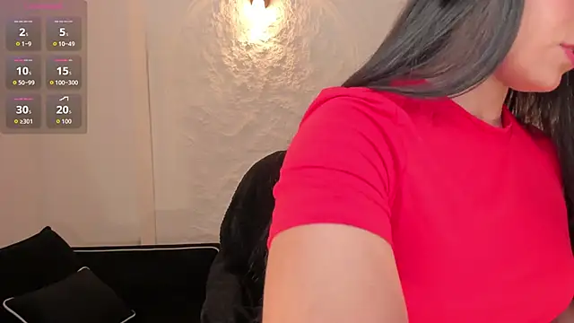 MilaColeman online show from 12, 11, 2025