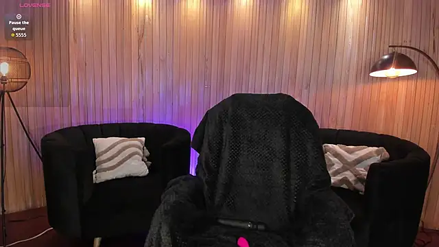 MilaColeman online show from 19, 4, 2026