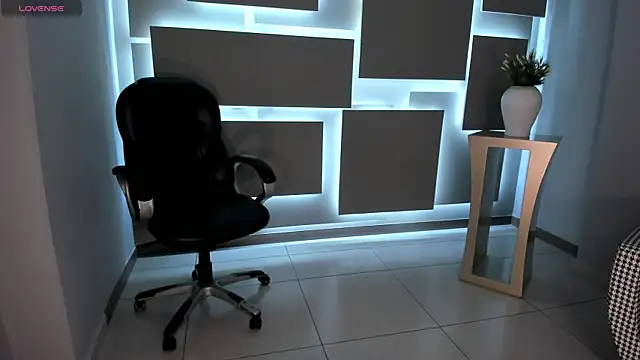 MilaColeman online show from 20, 9, 2025