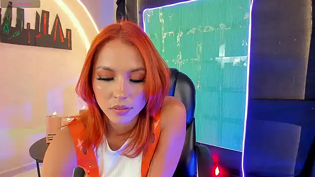 AmberColors  online show from 23, 10, 2025