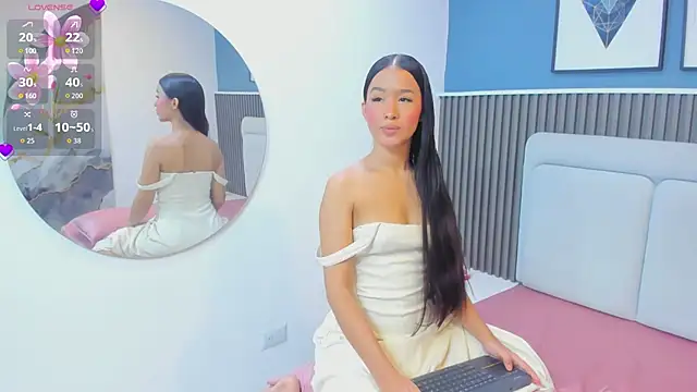 lily  star online show from 23, 3, 2026