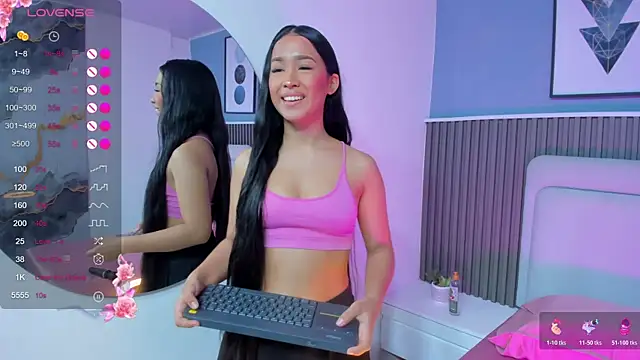 Snapshot of lily__star chatting on 18, 10, 2025 lily star online show from 18, 10, 2025