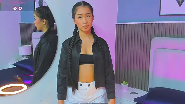 Snapshot of lily__star chatting on 26, 10, 2025 lily star online show from 26, 10, 2025