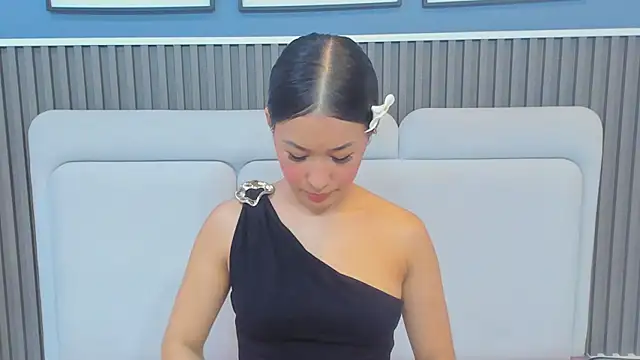 lily  star online show from 4, 3, 2026