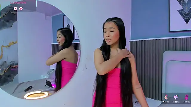 Snapshot of lily__star chatting on 24, 10, 2025 lily star online show from 24, 10, 2025