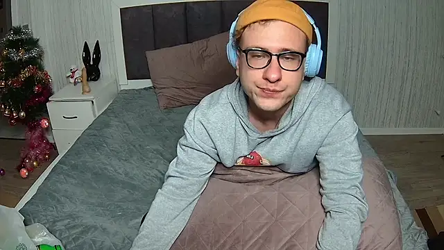 DennisGartmanB online show from 5, 1, 2026