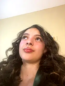 AriaHeavenss online show from 2, 10, 2025