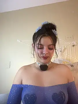 AriaHeavenss online show from 25, 10, 2025