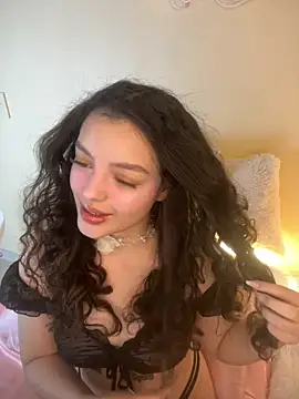 AriaHeavenss online show from 19, 9, 2025