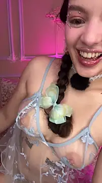 AriaHeavenss online show from 26, 11, 2025