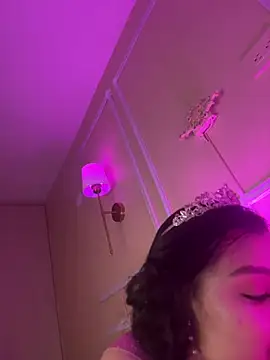 AriaHeavenss online show from 27, 11, 2025