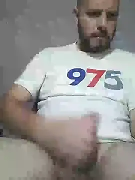 Snapshot of danmep8387 chatting on 15, 7, 2026 danmep8387 online show from 15, 7, 2026