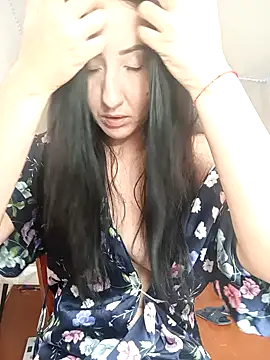 Lili Doris online show from 18, 9, 2025