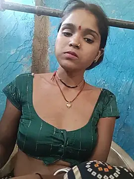 Snapshot of Harini_Gautam chatting on 23, 5, 2026 Harini Gautam online show from 23, 5, 2026